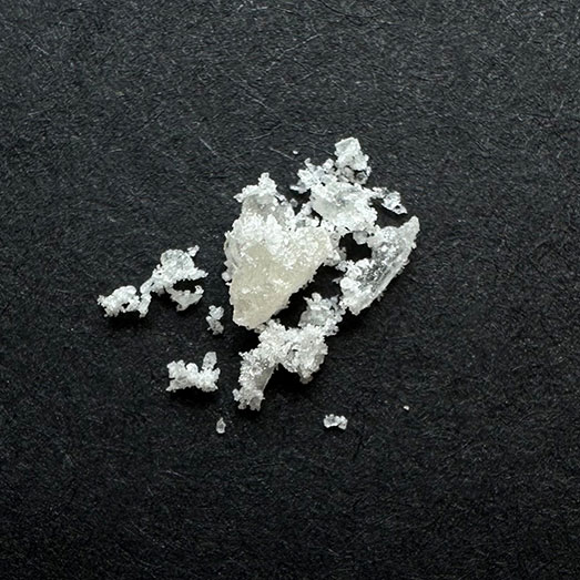 2-MMC, verunreinigt mit 4-MMC (Mephedron), erworben als 3-MMC, 05.08.2025 (Berlin)